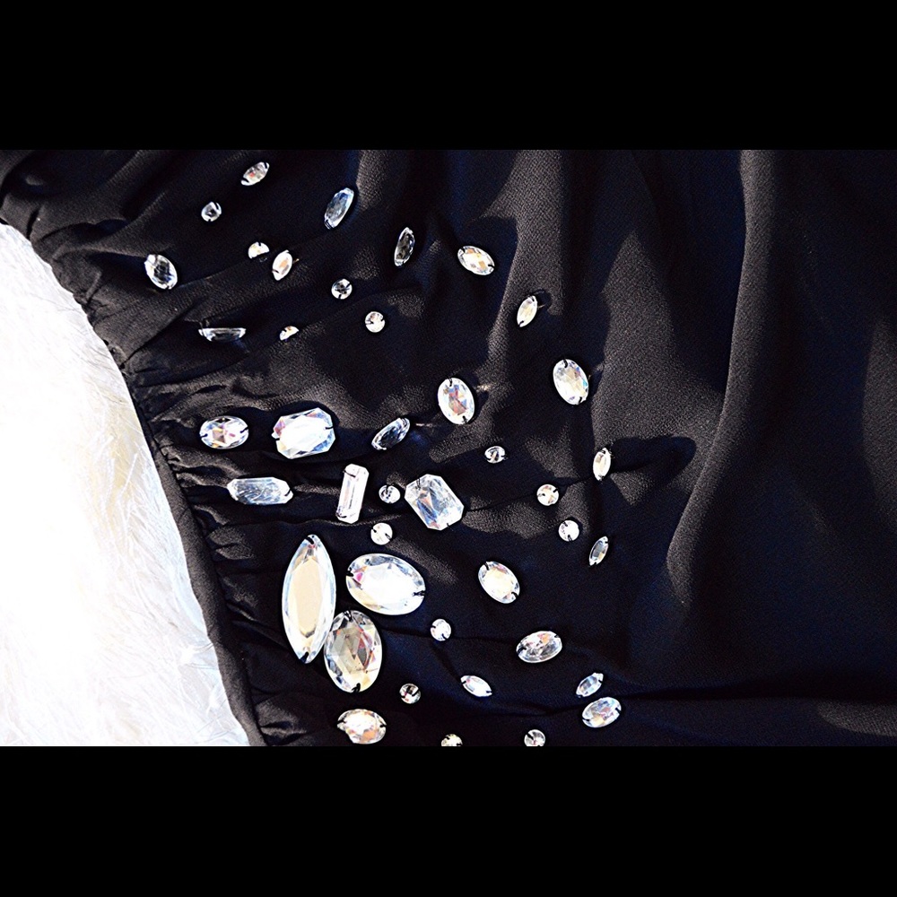 ‘Black Tie’ Strapless Dress - Picture 4 of 4